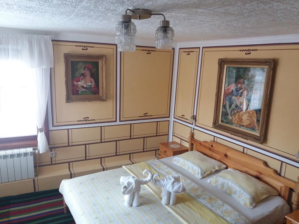 Guest House Bashtina Striaha Koprivchtitsa Extérieur photo
