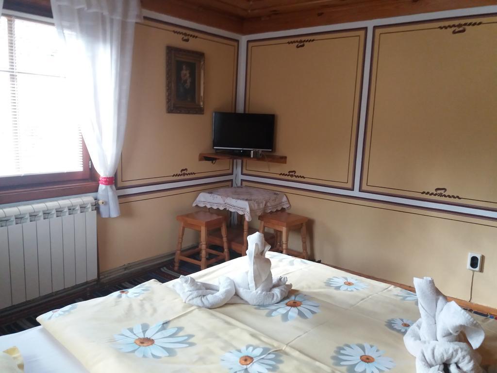 Guest House Bashtina Striaha Koprivchtitsa Extérieur photo