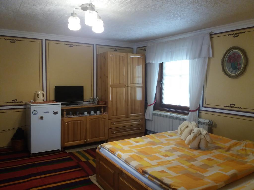 Guest House Bashtina Striaha Koprivchtitsa Extérieur photo